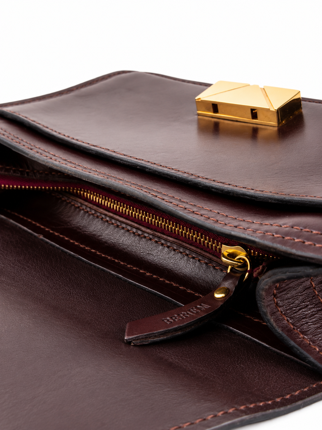 Handcrafted Women’s Leather Crossbody Bag