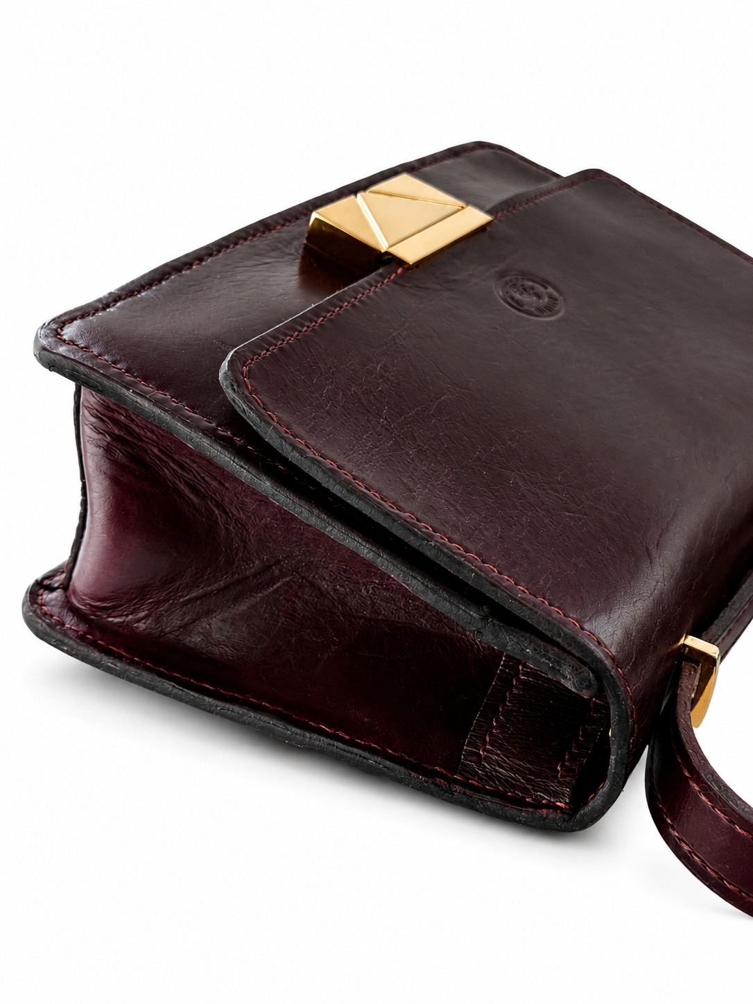 Handcrafted Women’s Leather Crossbody Bag