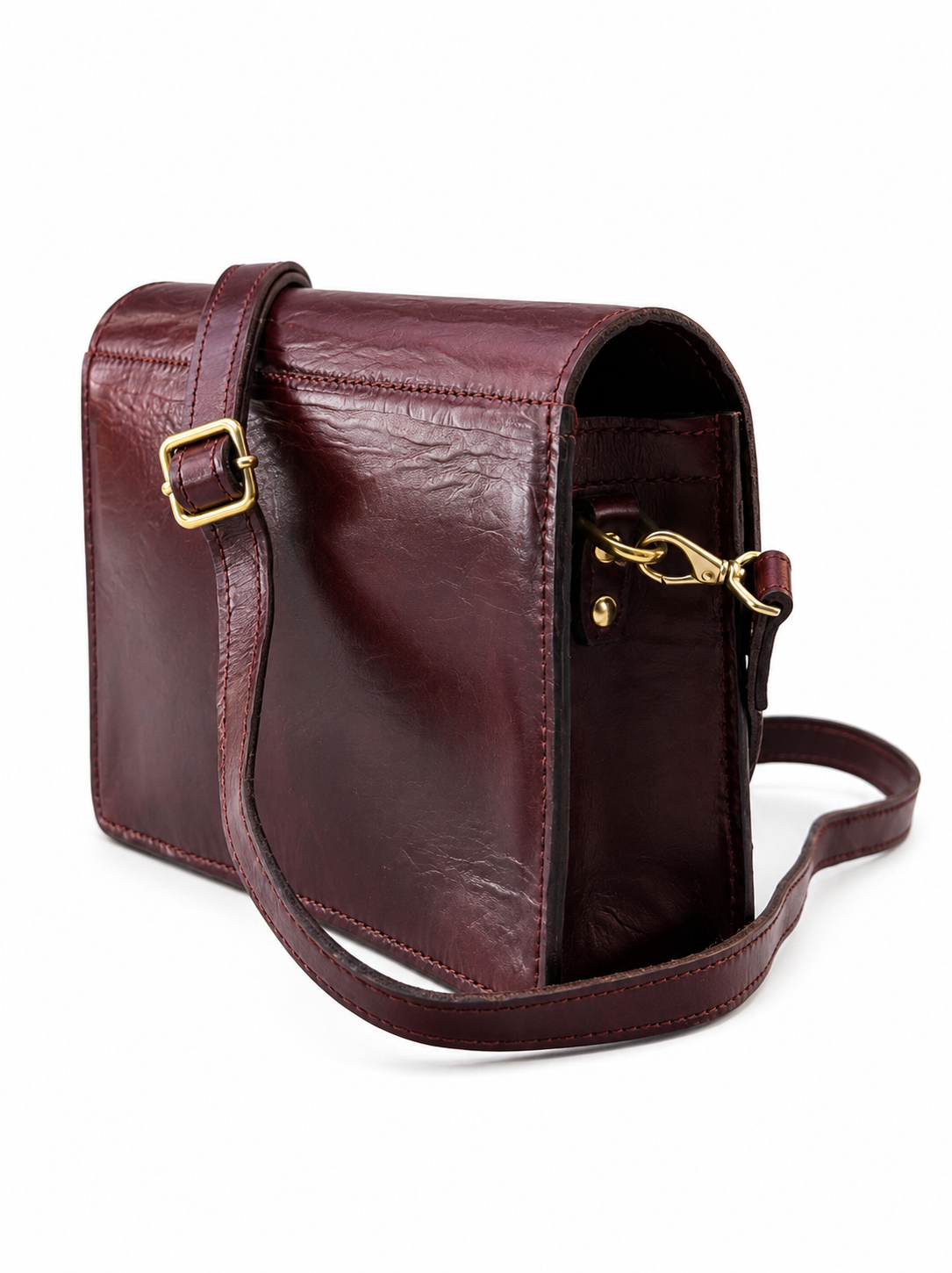 Women’s Crossbody Bag — Magnetic Closure