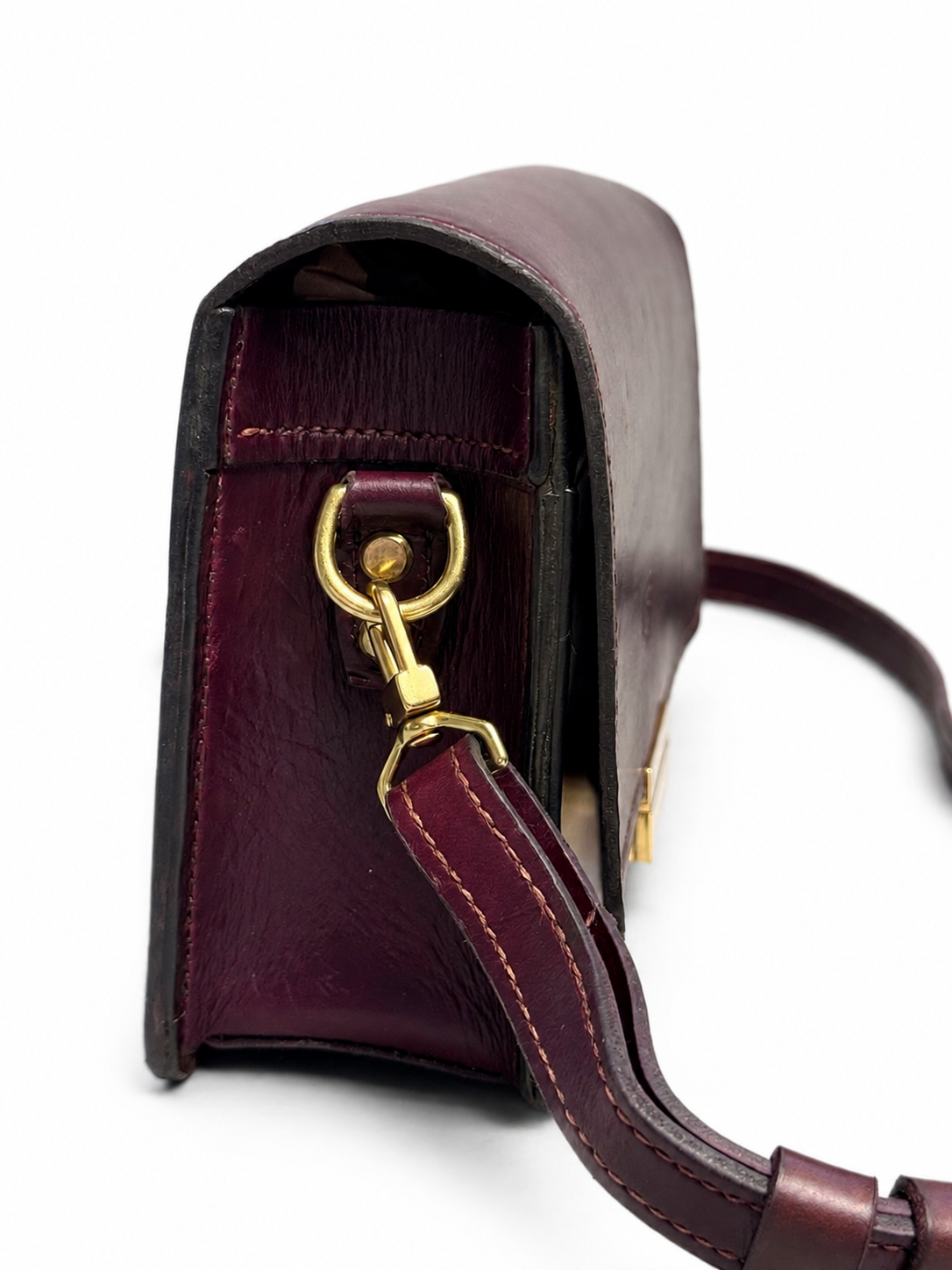 Women’s Crossbody Bag — Bar Push-Lock Closure